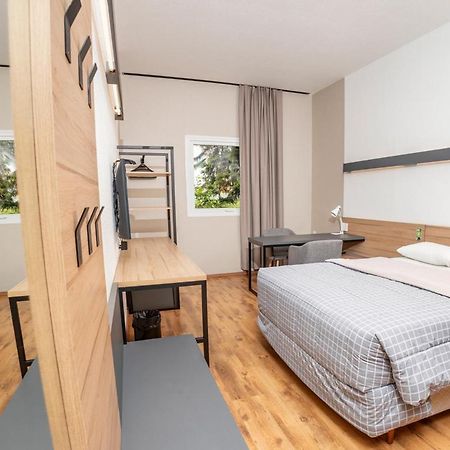 Hotel 10 Joinville Buitenkant foto