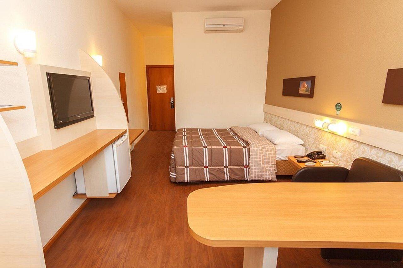Hotel 10 Joinville Buitenkant foto